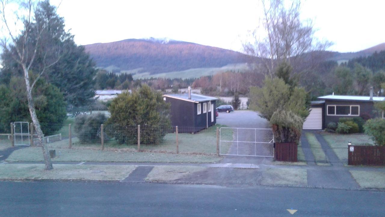 The Barn In Turangi Villa Exterior foto