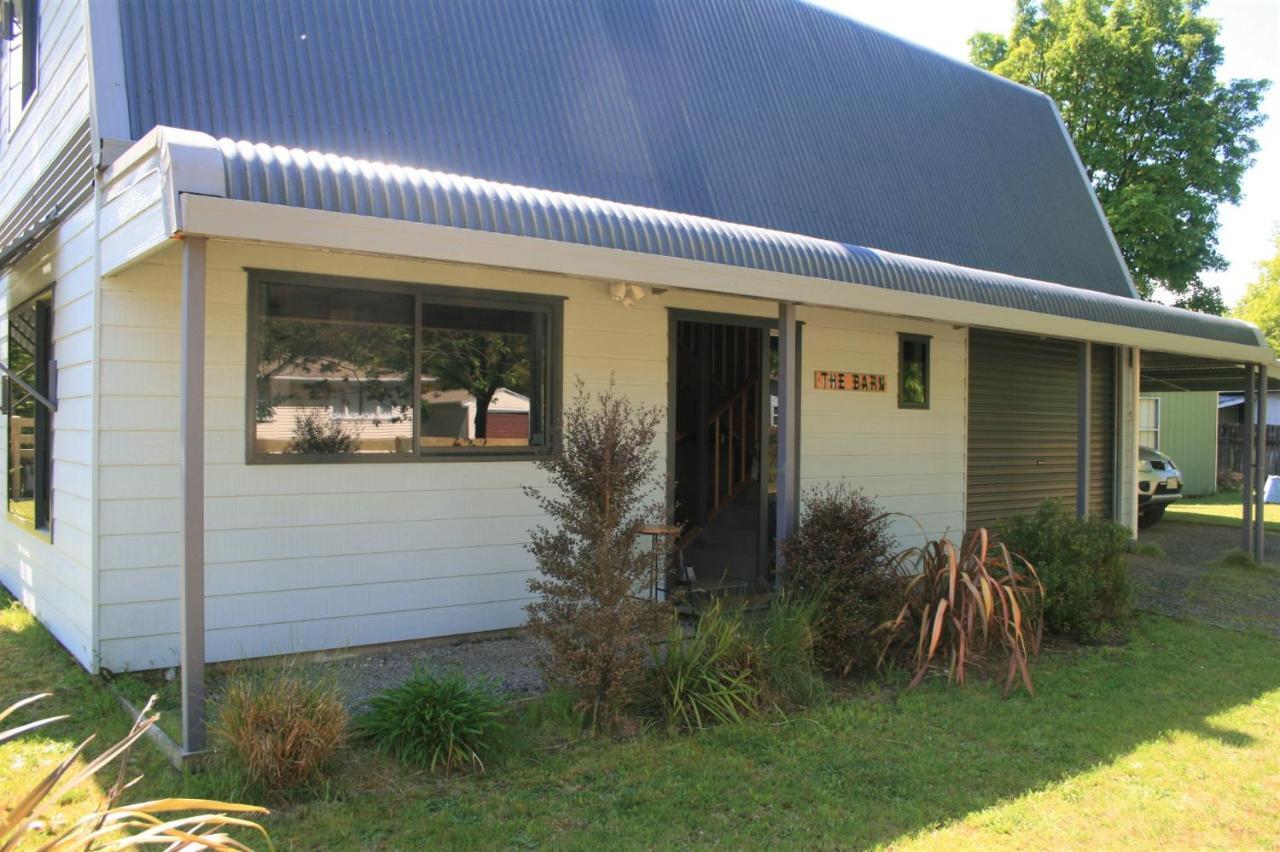 The Barn In Turangi Villa Exterior foto